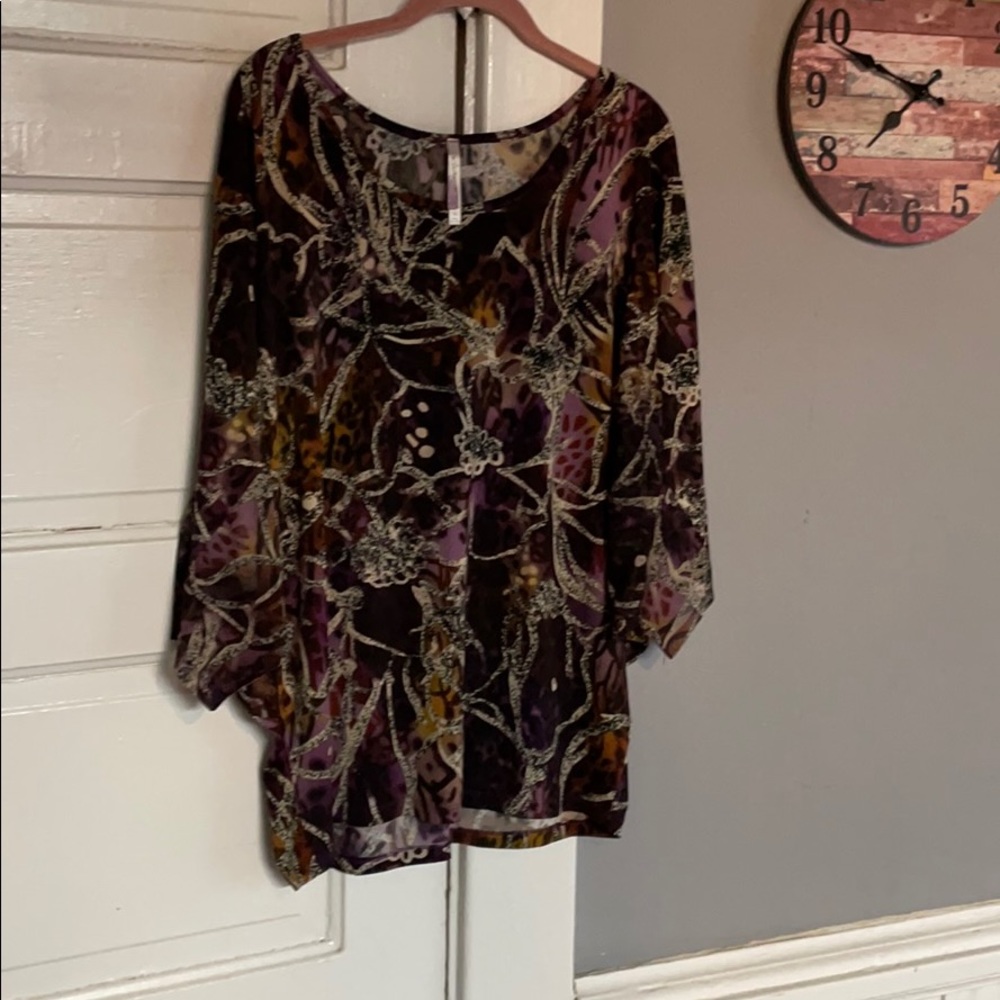 Women’s Harmony Blouse. Size XL.